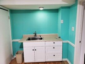 5315 Greenbrook Dr in Charlotte, NC - Building Photo