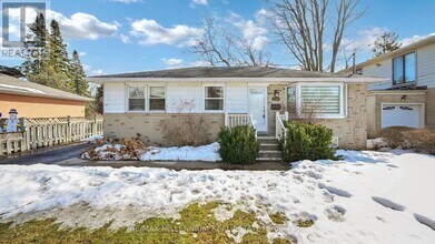 341 Moore Park Ave in Toronto, ON - Building Photo - Building Photo