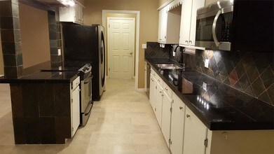 705 Alabama St in Sulphur, LA - Building Photo - Building Photo