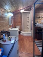1070 Victor St in North Pole, AK - Building Photo - Building Photo