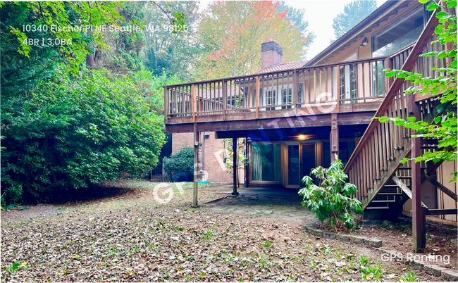 10340 Fischer Pl NE in Seattle, WA - Building Photo - Building Photo
