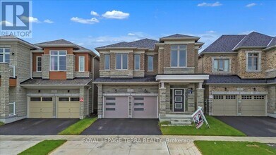 28 Bloomfield Cres in Cambridge, ON - Building Photo - Building Photo