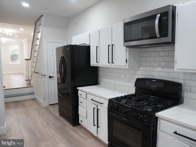 1138 S Hanover St in Baltimore, MD - Building Photo - Building Photo