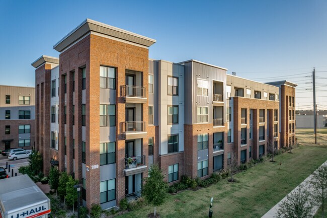 Taylor Heights in Houston, TX - Building Photo - Building Photo