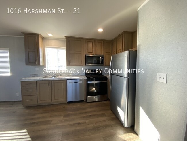 1016 Harshman St in Rawlins, WY - Building Photo - Building Photo