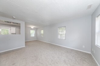 1128 Wilkins Dr in Williamsburg, VA - Building Photo - Building Photo