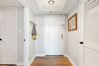 2870 Pharr Court South NW, Unit 1410 in Atlanta, GA - Foto de edificio - Building Photo