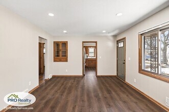 3946 Xenia Ave N in Minneapolis, MN - Building Photo - Building Photo