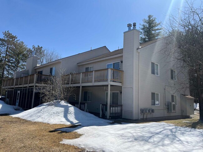 24 Harmony Ln in Conway, NH - Building Photo - Building Photo