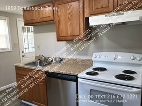 1959 Torbenson Dr in Cleveland, OH - Building Photo - Building Photo