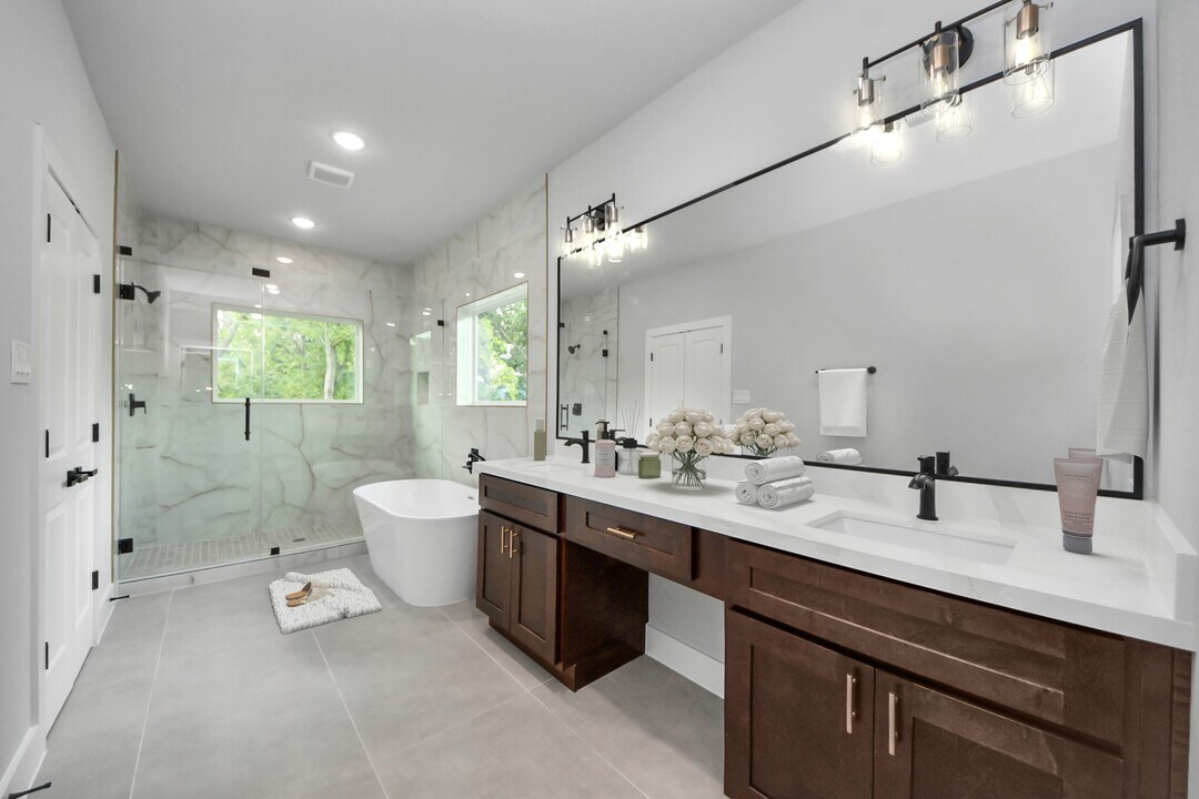 6814 Del Rio St in Houston, TX - Building Photo