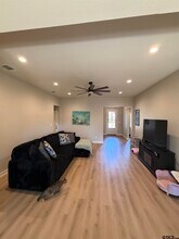 11201 County Rd 166 in Tyler, TX - Building Photo - Building Photo