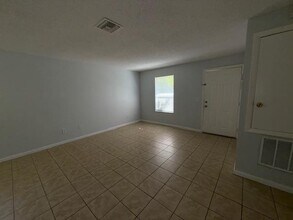 2104 Bonneville Dr in Orlando, FL - Building Photo - Building Photo