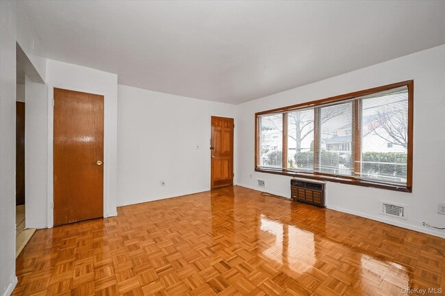 130-20 142nd St in Queens, NY - Building Photo - Building Photo