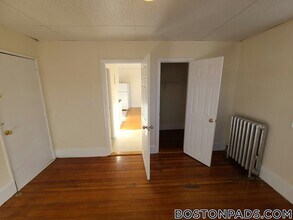 437 Cambridge St, Unit 33 in Boston, MA - Building Photo - Building Photo