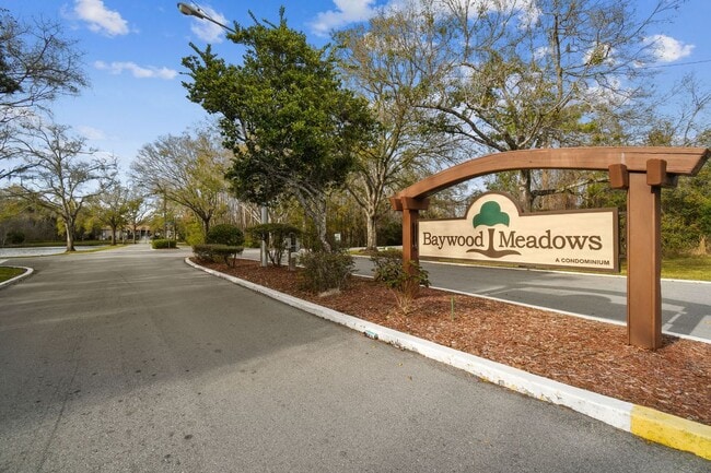 property at 11550 Baywood Meadows Dr