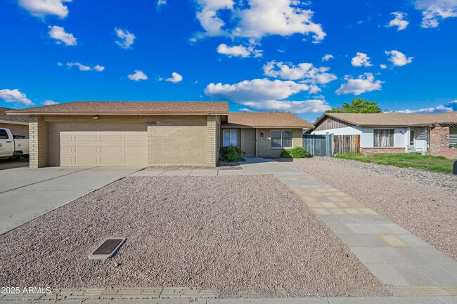 5558 W Cortez St in Glendale, AZ - Building Photo - Building Photo