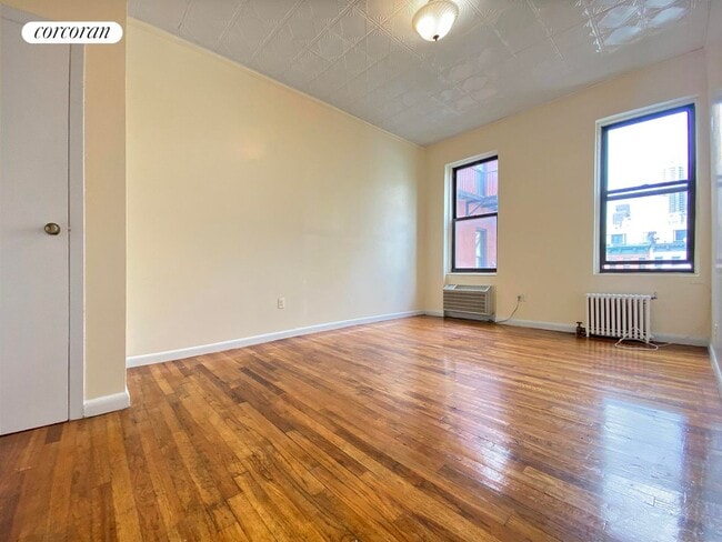 property at 351 W 51st St
