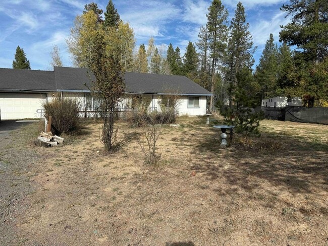 property at 16046 Dyke Rd