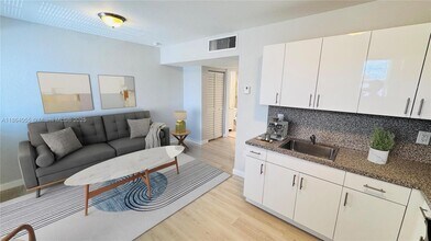 1737 NW 3rd Ave in Miami, FL - Building Photo - Building Photo