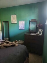 7153 18th Ave SW, Unit Downstairs Unit B in Seattle, WA - Building Photo - Building Photo