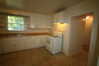 929 Orient St in Durham, NC - Building Photo - Building Photo