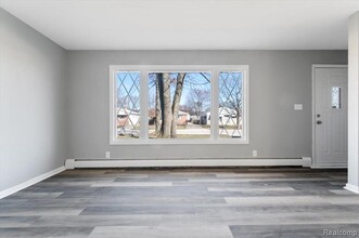 26315 Lehner St in Roseville, MI - Foto de edificio - Building Photo