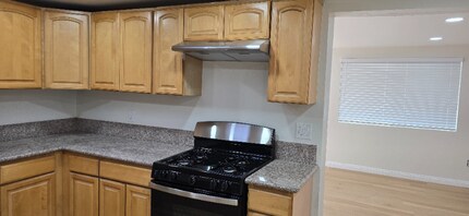 8662 Walker St in Cypress, CA - Building Photo - Building Photo