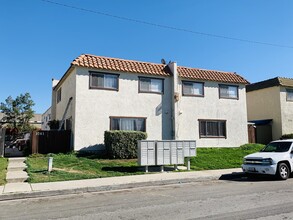 3761 Harvill Ln in Riverside, CA - Building Photo - Primary Photo