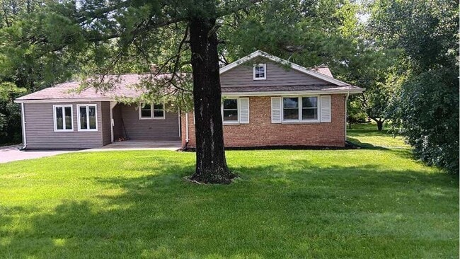 property at 3130 Oakwood Rd