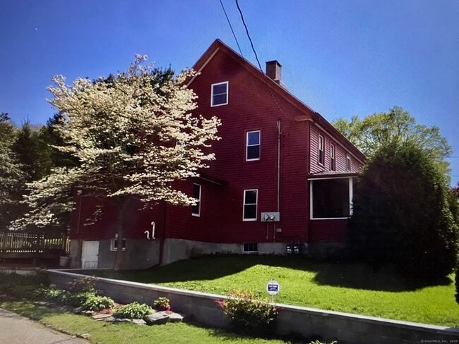 71 Elm St in Ansonia, CT - Building Photo - Building Photo