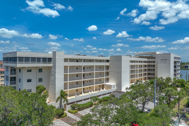 Siesta Harbor in Sarasota, FL - Building Photo - Building Photo