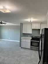 17 Chesnee Ave in Edinburg, TX - Building Photo - Building Photo