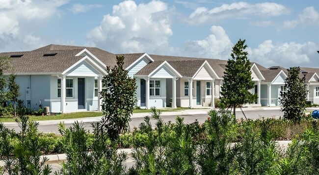 8925 Livigno Wy in Kissimmee, FL - Building Photo - Building Photo