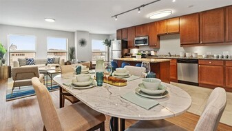 Renew Five Ninety Five in Des Plaines, IL - Building Photo