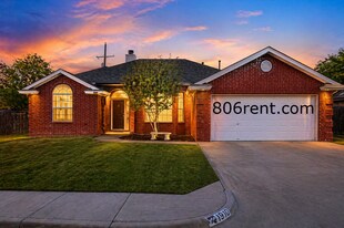 1940 77th St in Lubbock, TX - Building Photo
