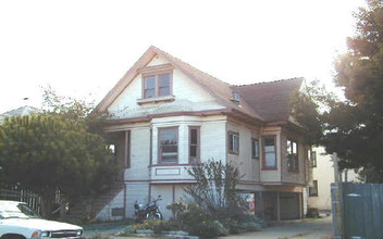 1612 Harmon St in Berkeley, CA - Building Photo - Building Photo