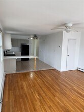 923 W Park Ave in Long Beach, NY - Building Photo - Building Photo