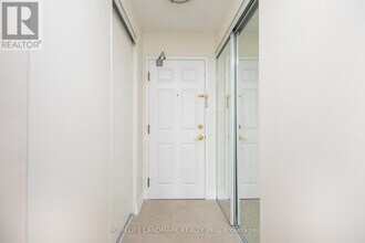 175 Cedar Ave in Richmond Hill, ON - Building Photo - Building Photo