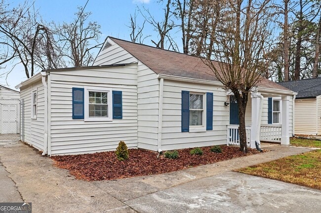 2160 Dowdell Dr in Chamblee, GA - Building Photo - Building Photo