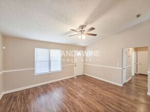 702 Dunaire Way in Jonesboro, GA - Building Photo - Building Photo