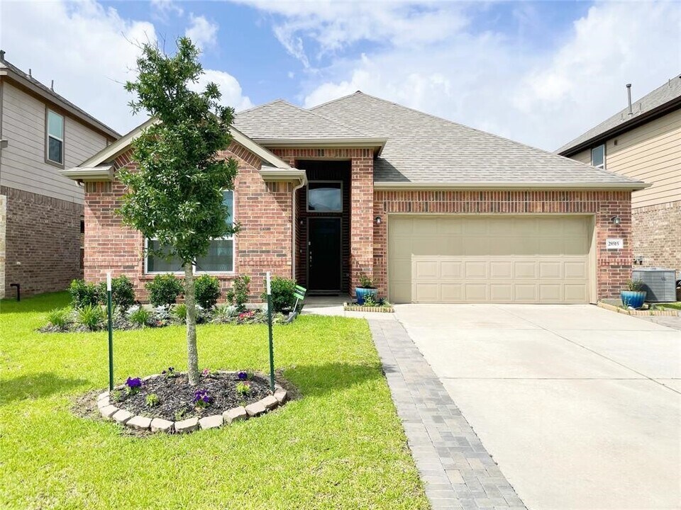 28515 Buffalo Fork Ln in Katy, TX - Foto de edificio