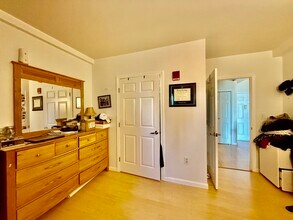1 Cityview Ln in Quincy, MA - Building Photo - Building Photo