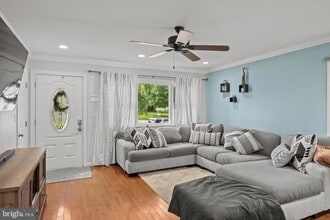 7 Tinker Dr in Mount Holly, NJ - Building Photo - Building Photo