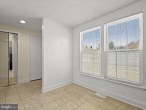 23 Ivy Oak Ct in Gaithersburg, MD - Building Photo - Building Photo
