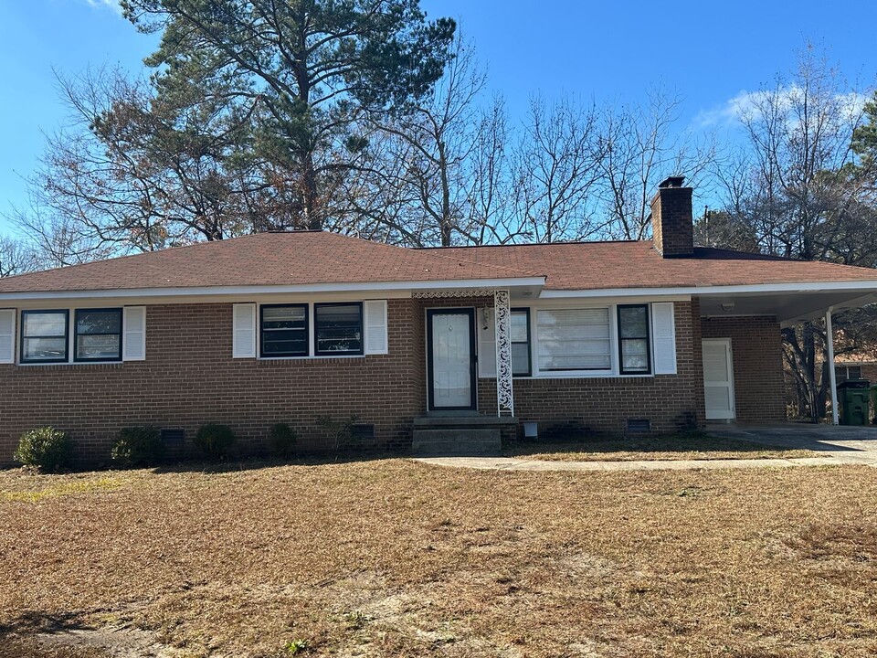 5923 Chesnee Dr in Columbia, SC - Building Photo