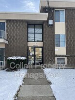 15212 Maple Park Dr in Maple Heights, OH - Building Photo