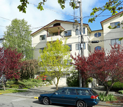 Arie Apartments in Seattle, WA - Building Photo - Building Photo