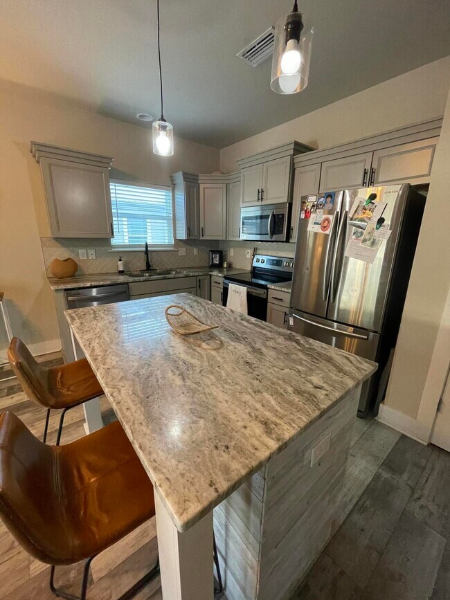 105 1st St in Santa Rosa Beach, FL - Building Photo - Building Photo