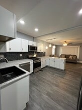 433 Columbus Ave, Unit 2 in Syracuse, NY - Building Photo - Building Photo